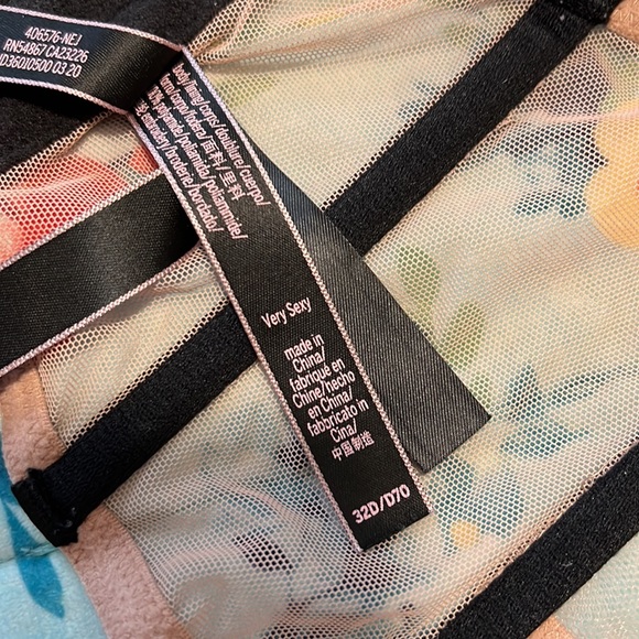 VS sheer Corset Bra 32D - Picture 3 of 3